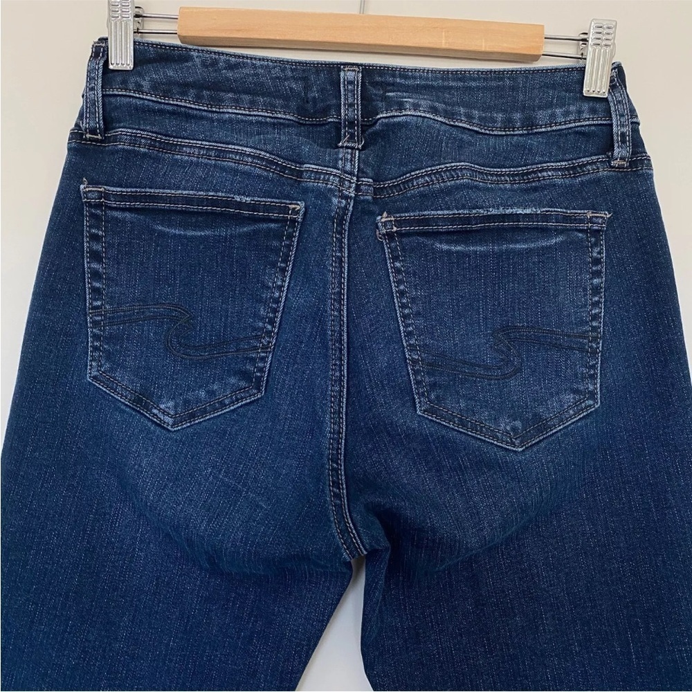 Silver Suki Straight Leg Blue Jeans Women's Sz 30x29 Dark Wash - Picture 3 of 15